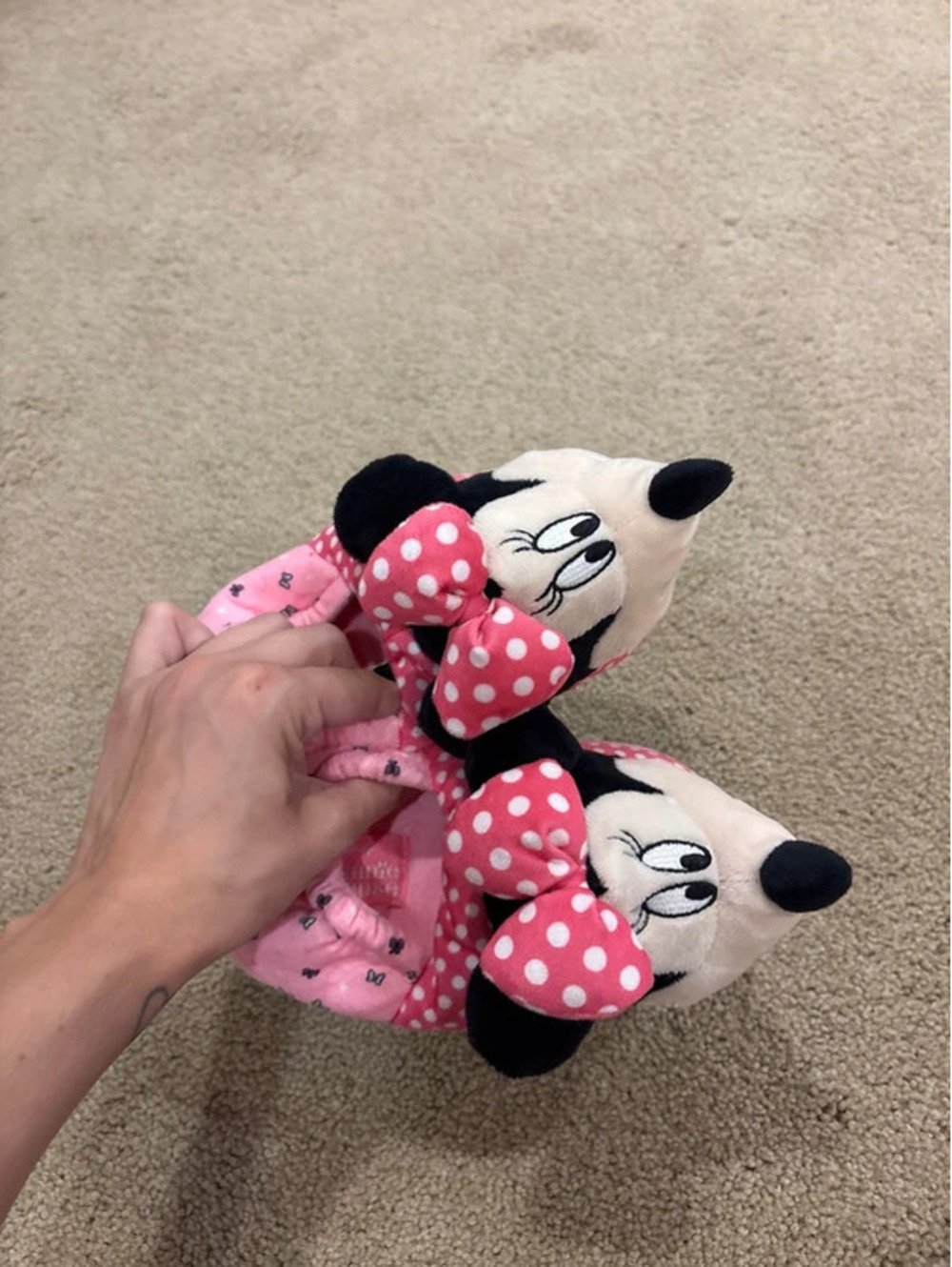 minnie mouse slippers